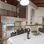 Two-bedroom In Prigradica