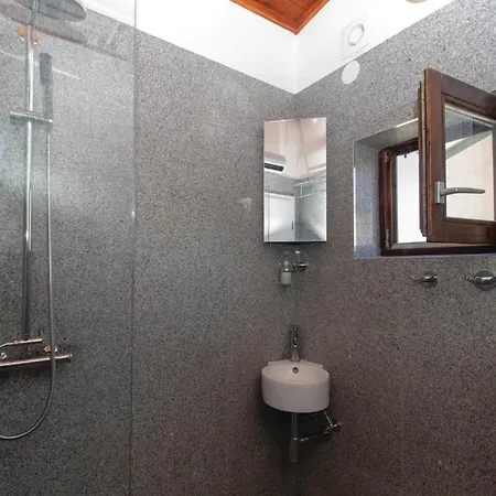 2 Bedroom In *
